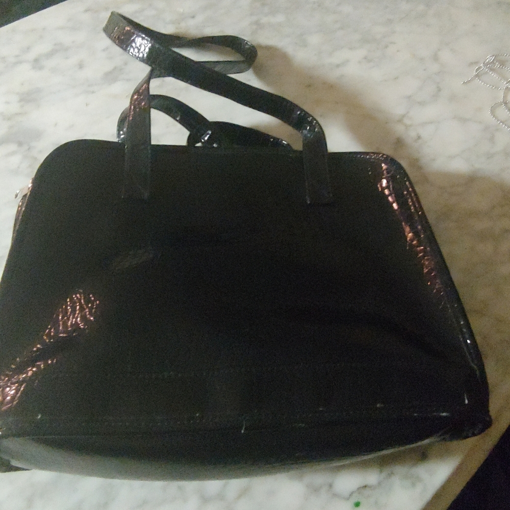 Purses - Picture 4 of 5